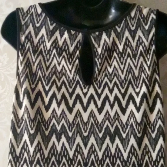 Unique Spectrum Sleeveless Tank Top L - Picture 6 of 8